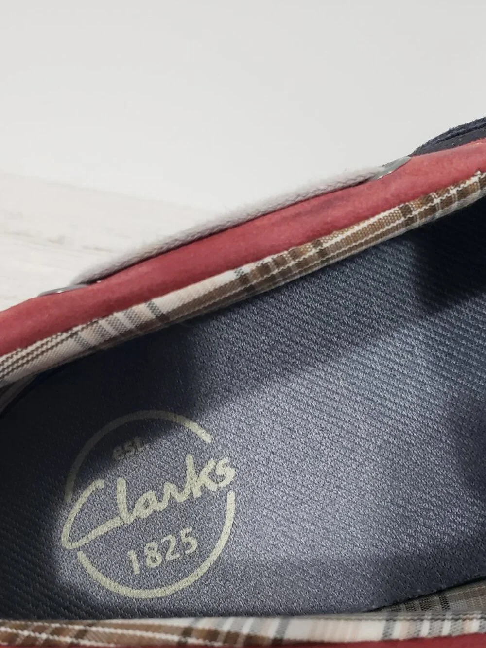 Clarks colorblock suede